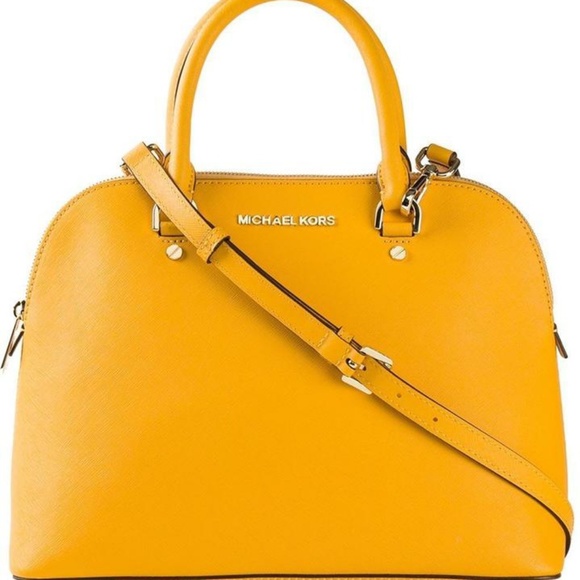 Michael Kors Handbags - Michael Kors Dome Satchel